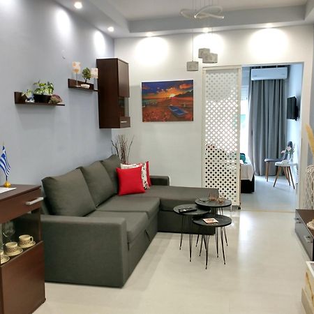 Niko'S Apartment - Beautiful Sea View Apartment ! Peraia  Exterior photo